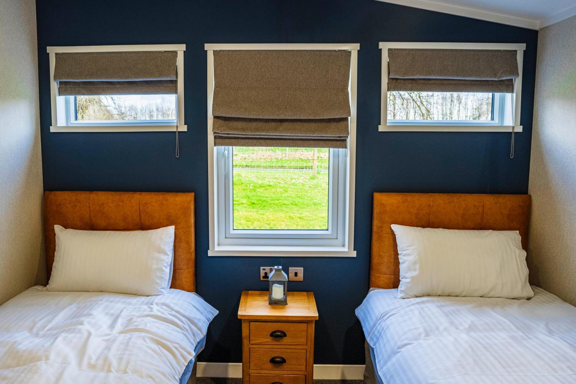 Callander Woods Holiday Park Rum bild